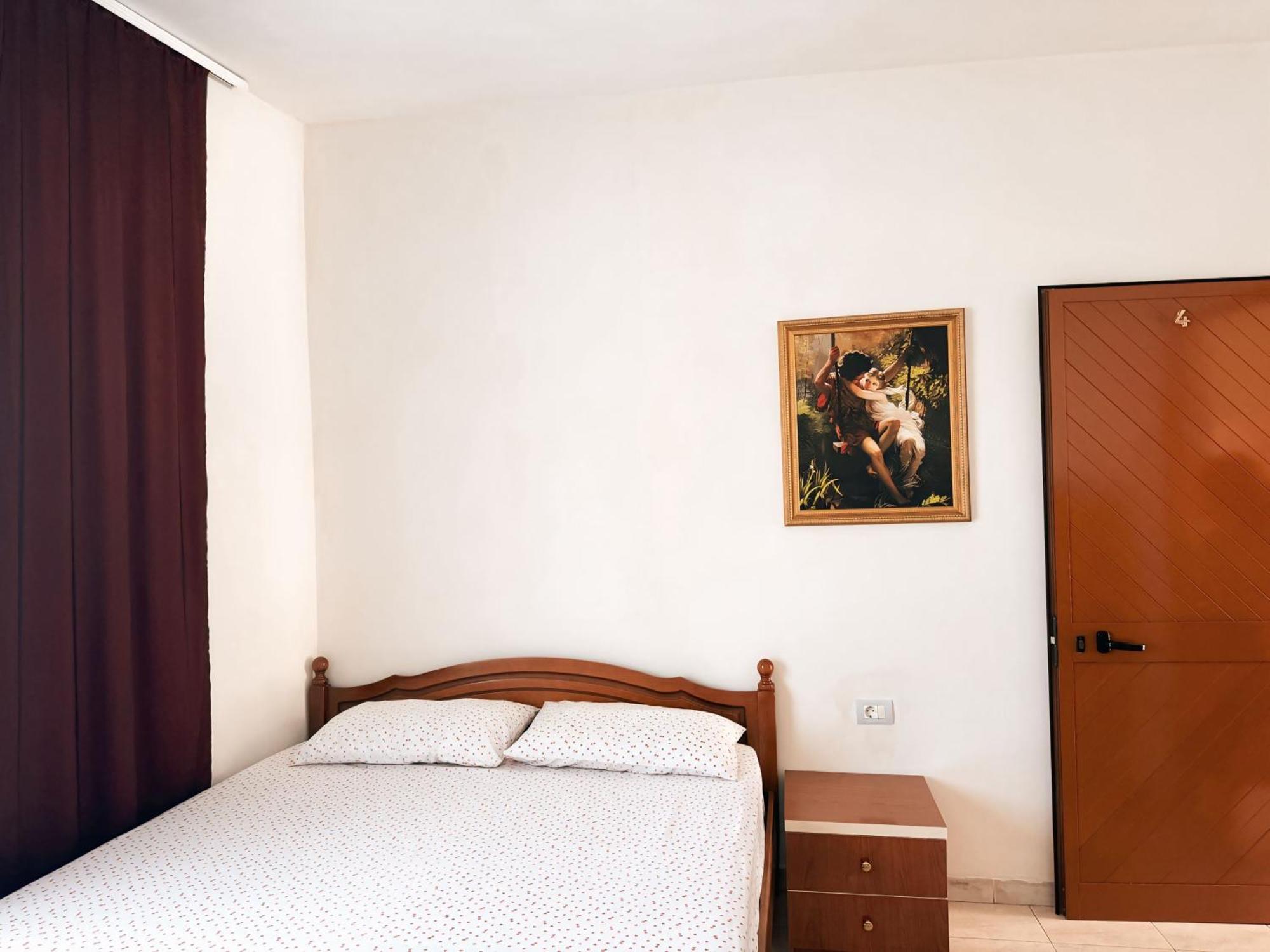 Ibras House Hotel Durrës Eksteriør billede